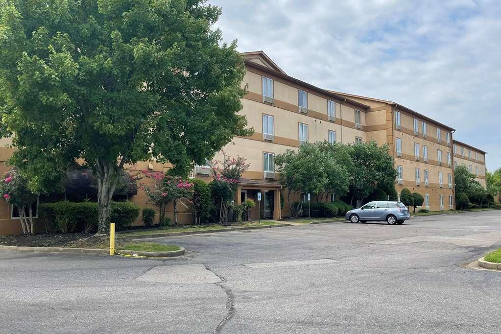 La Quinta Inn & Suites By Wyndham Memphis I-240 Екстериор снимка
