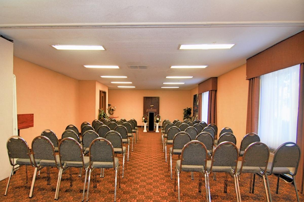 La Quinta Inn & Suites By Wyndham Memphis I-240 Екстериор снимка
