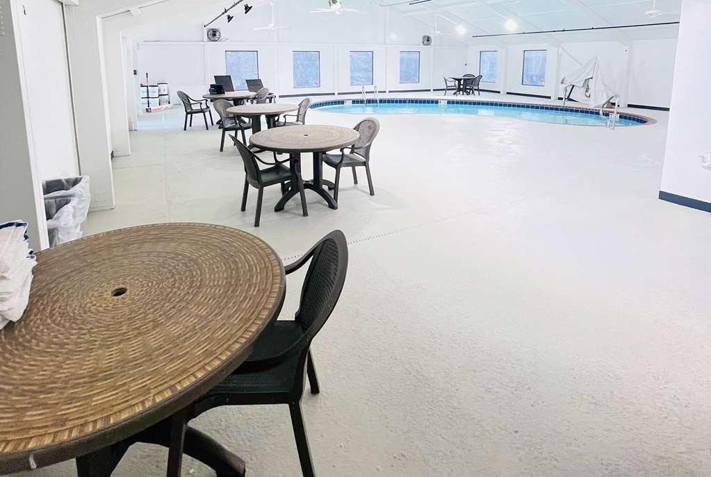 La Quinta Inn & Suites By Wyndham Memphis I-240 Съоръжения снимка