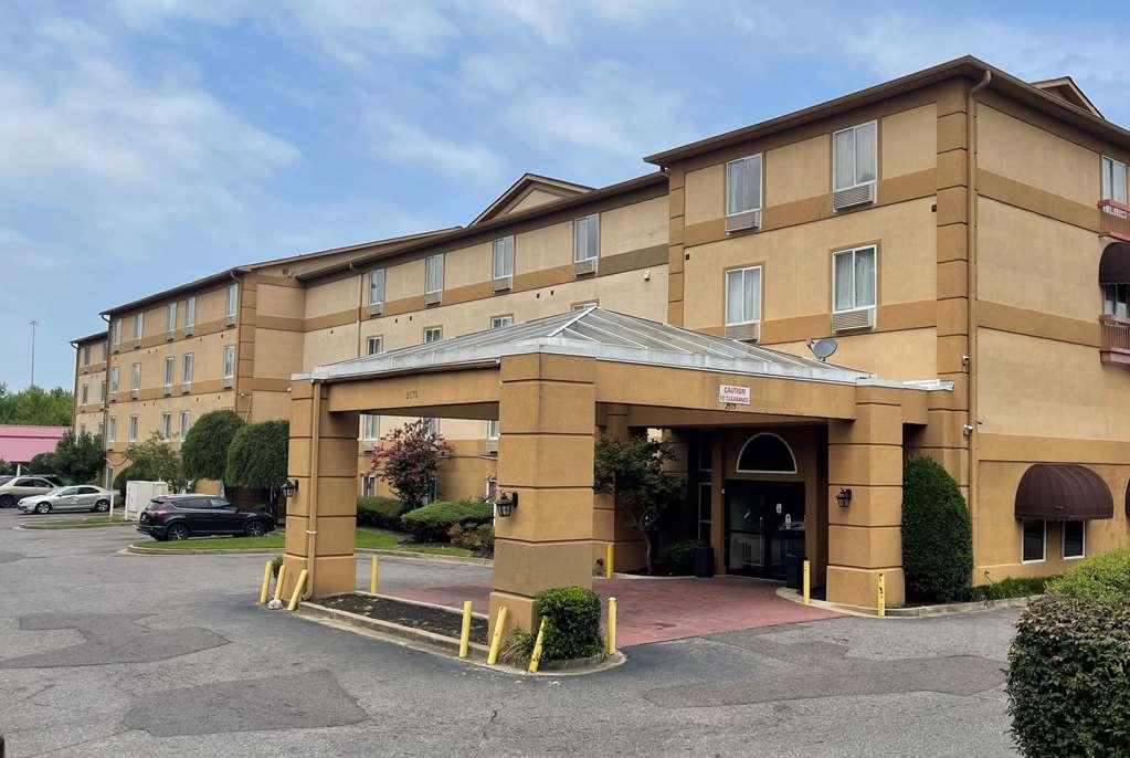 La Quinta Inn & Suites By Wyndham Memphis I-240 Екстериор снимка