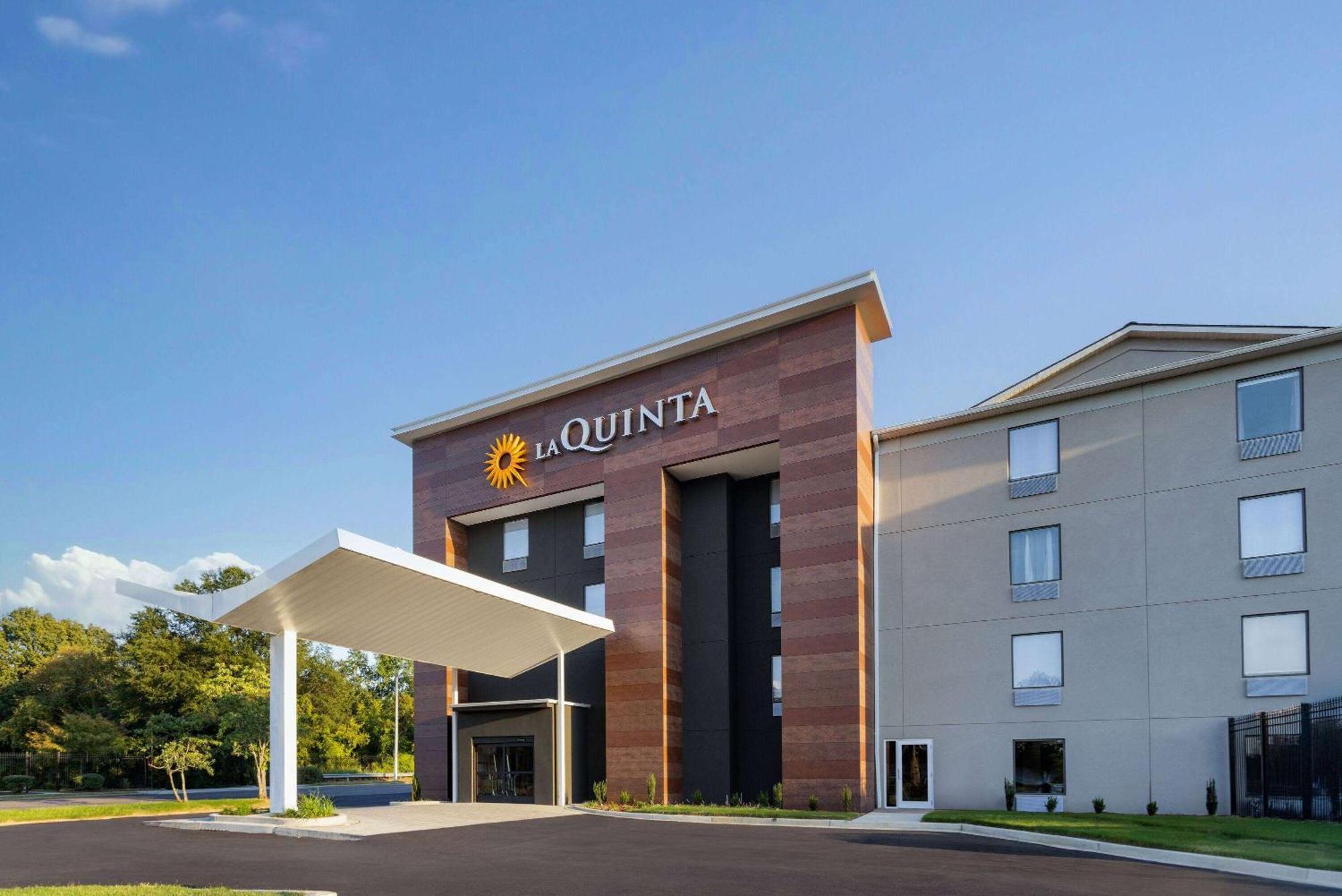 La Quinta Inn & Suites By Wyndham Memphis I-240 Екстериор снимка
